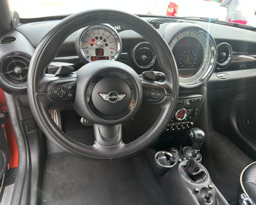 WhatsApp Image 2026-01-15 at 15.23.55 (1)